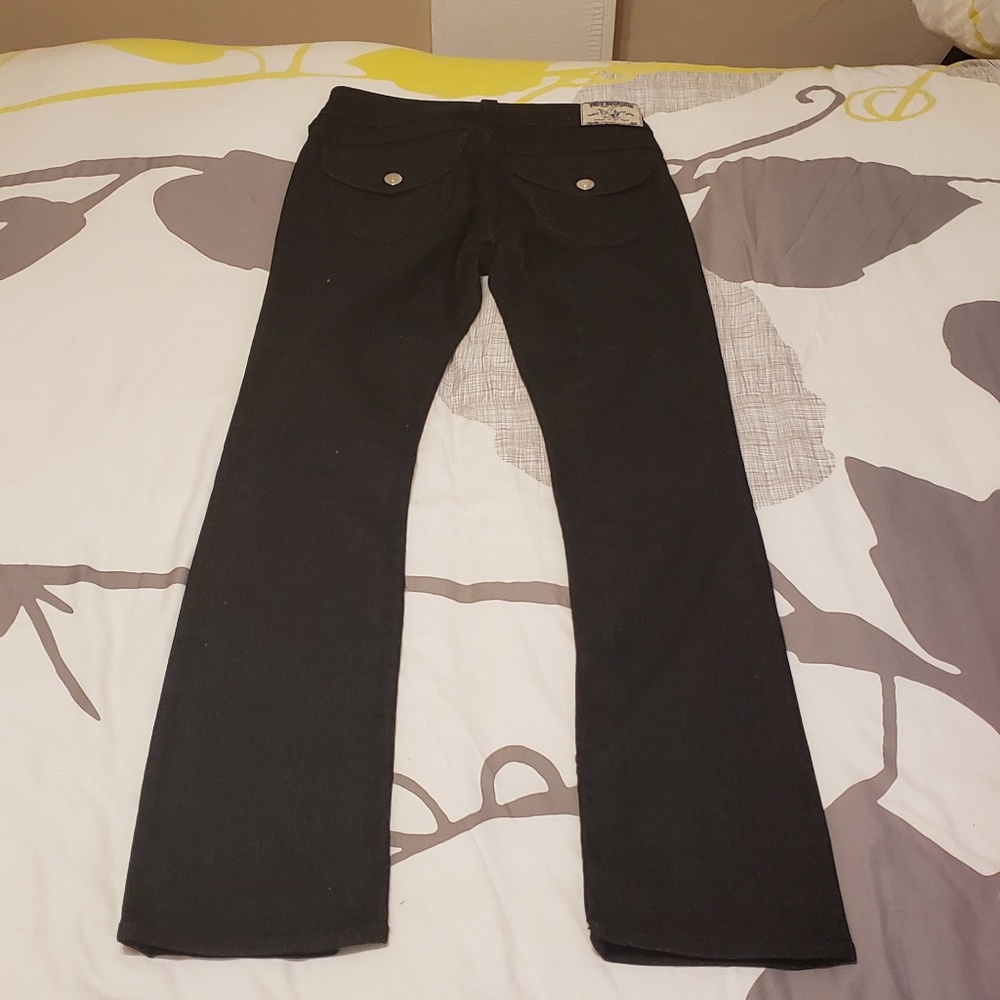 True Religion - Women's Straight Leg Jean